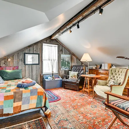 Cozy Catskills Vacation Rental With Deck!